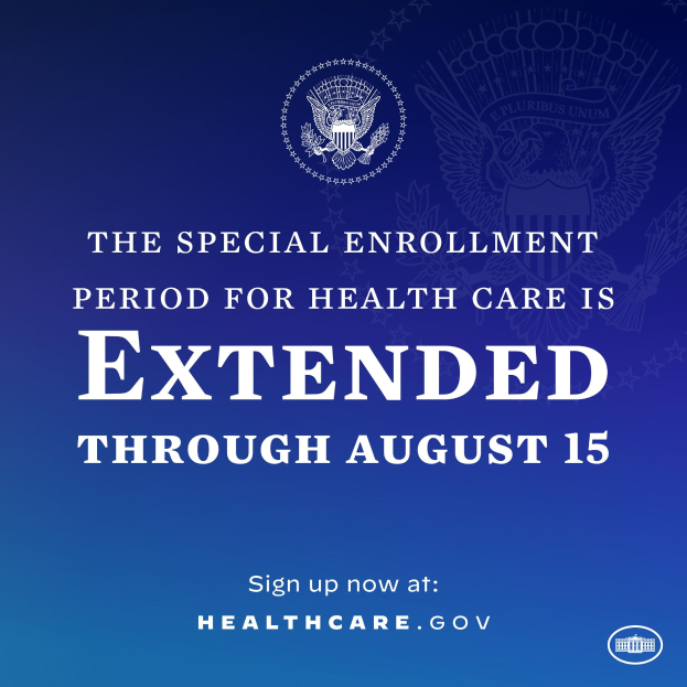 Plakat mit Text und Logo, auf dem steht: "Die Sonderfrist für den Gesundheitsschutz ist bis zum 15. August verlängert."