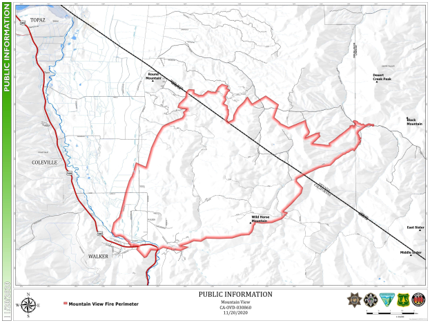 Ein detaillierter Plan einer geplanten Wanderroute mit Landmarken, Text und Logos auf einem Plakat.
