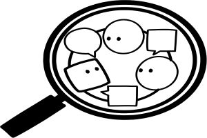 Ein Vergrößerungsglas schwebt über einer Gruppe von karikaturhaft, bunt kolorierten Menschen mit übertriebenen Zügen, jeder mit Sprechblasen, die verschiedene Nachrichten enthalten, was auf eine lebhafte Diskussion hinweist.