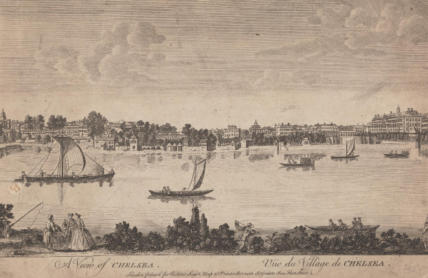 Eine Ansicht von Chelsea von der Themse aus, mit Booten mit Menschen, Bäumen, Gebäuden und Wolken, mit Text am unteren Rand des Bildes.