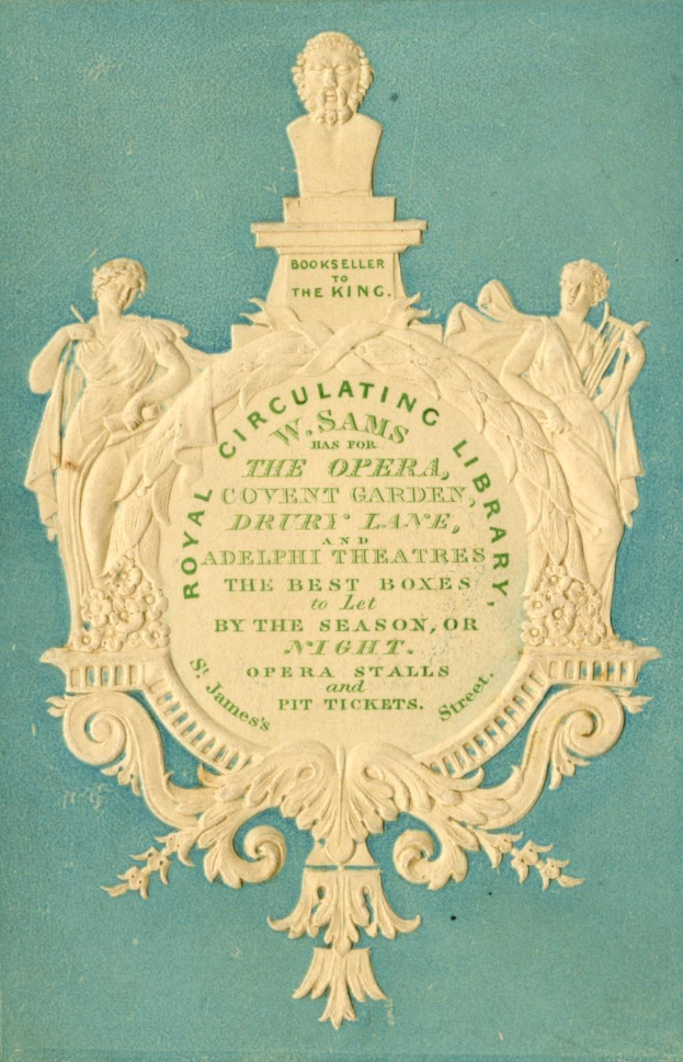 Altes Buch mit einem blauen Einband und einer weißen Skulptur, Text lautet "Circulating W.S. Sams for the Royal Opera, Covent Garden, Drury Lane, and the Best Boxes by the Season, or by the Night".